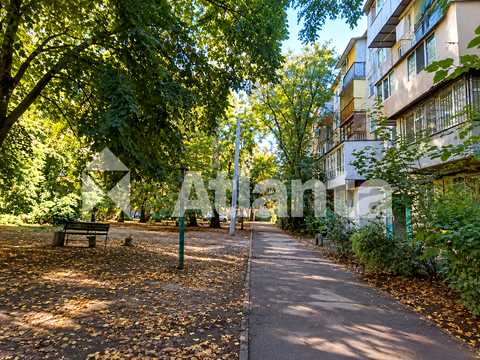 квартира за адресою Космонавтів вул., 30
