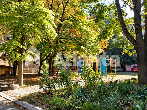 квартира за адресою Космонавтів вул., 30