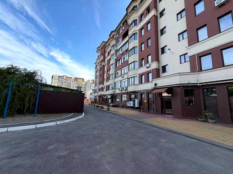квартира за адресою Полтава, Стрітенська вул. (Комсомольська), 22