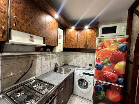 квартира за адресою Молодіжна вул., 7/1