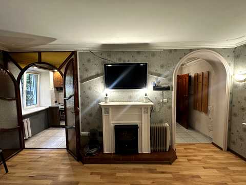 квартира за адресою Молодіжна вул., 7/1