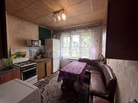 квартира за адресою Михайла Комарова вул. (Тархова), 5