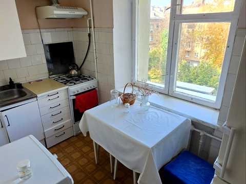 квартира за адресою Велика Васильківська вул. (Червоноармійська), 136