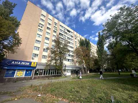 квартира за адресою Велика Васильківська вул. (Червоноармійська), 136