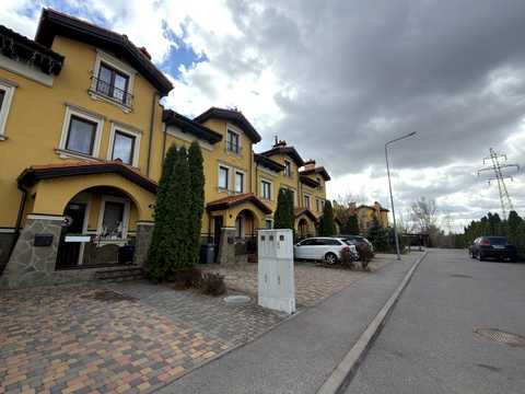 дом по адресу богатирський проїзд, 8