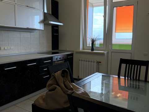 квартира за адресою Лукрецька вул. (Левітана), 3