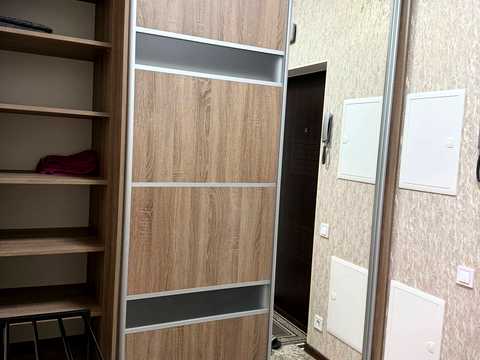 квартира за адресою Машинобудівників вул., 16