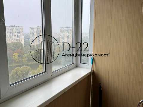 квартира за адресою Райдужна вул., 11