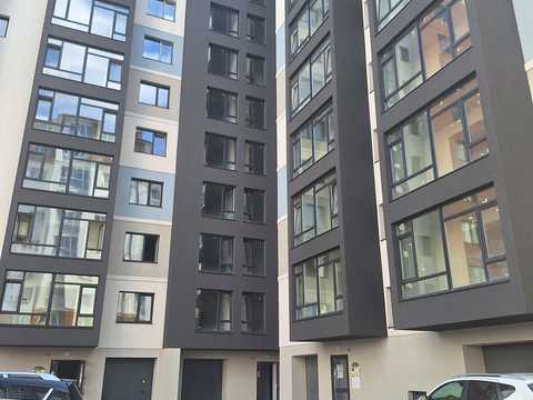 комерційна за адресою Івано-Франківськ, Юліана Целевича вул., 4-В