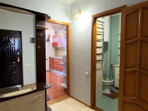 квартира за адресою Райдужний масив вул., 1