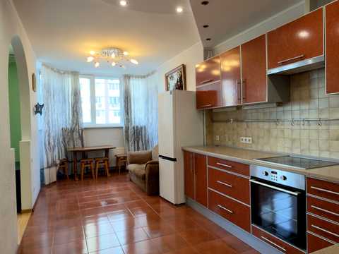 квартира за адресою Райдужний масив вул., 1