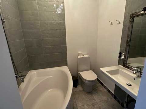 квартира по адресу Сагайдачного ул., 5