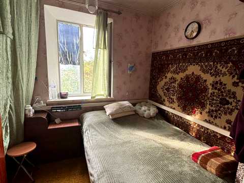 будинок за адресою смт. Обухівка, Солідарності