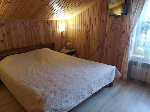 квартира за адресою Міцкевича вул., 2