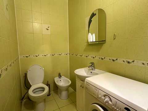 квартира за адресою Степана Бандери вул., 10-В