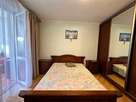 квартира за адресою Степана Бандери вул., 10-В