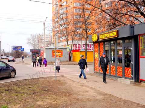 комерційна за адресою Харків, Гвардійців-Широнінців вул., 24