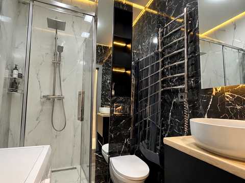 квартира за адресою Салютна вул., 2к1