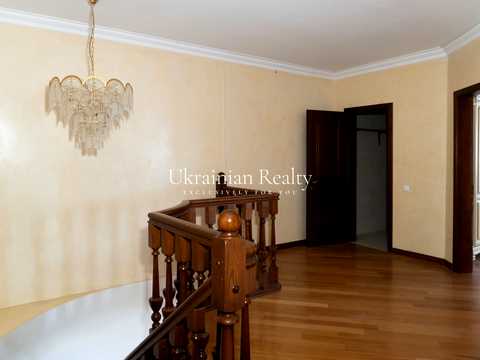 квартира по адресу Почайнинская ул., 25/49