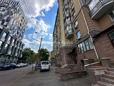 квартира по адресу Почайнинская ул., 25/49