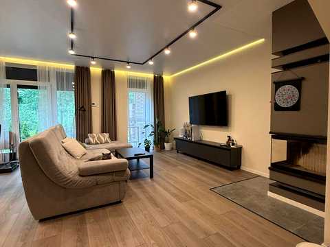 квартира за адресою смт. Брюховичі, Незалежності України вул., 54