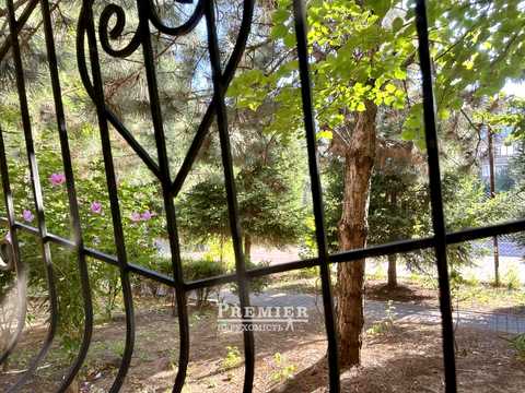 квартира за адресою Зоопаркова вул., 9