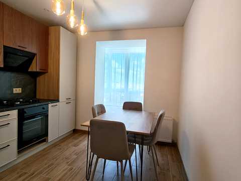 квартира за адресою Микулинецька вул., (Будинок 5)