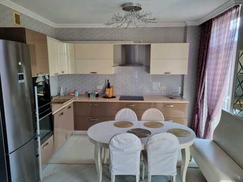 квартира за адресою Регенераторна вул., 4 к5