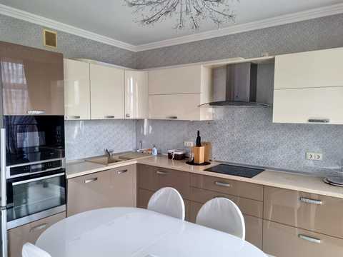 квартира за адресою Регенераторна вул., 4 к5