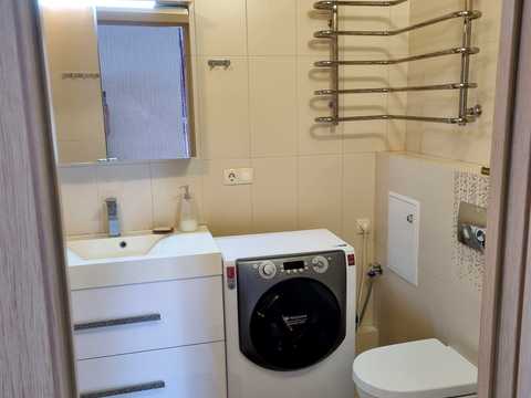 квартира за адресою Регенераторна вул., 4 к5