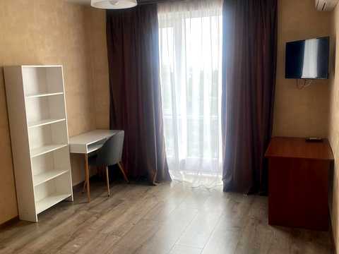 квартира за адресою Князя Романа Мстиславича вул. (Генерала Жмаченка), 28