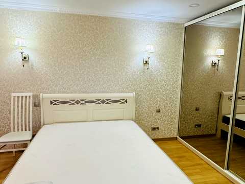 квартира за адресою Флоренції вул., 5