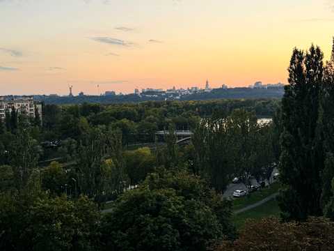 квартира за адресою Флоренції вул., 5