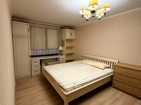 квартира по адресу Князя Романа Мстиславича ул. (Генерала Жмаченка), 4