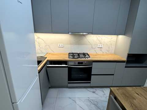 квартира за адресою Машинобудівників вул., 23