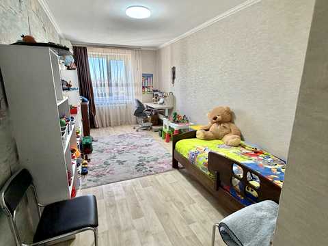 квартира за адресою Олега Ольжича вул. (Ленінградська), 5-А