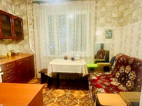 квартира за адресою житловий масив Тополя-3 вул., 21 к1