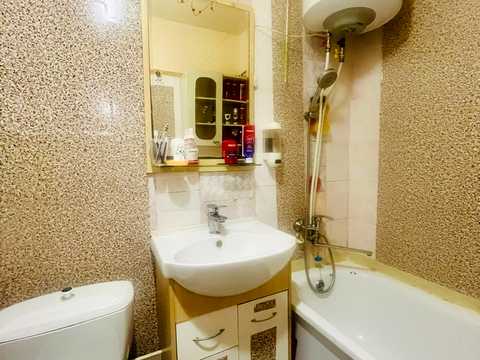 квартира за адресою житловий масив Тополя-3 вул., 21 к1