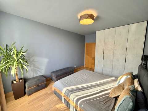 квартира за адресою Мисливська вул., 13