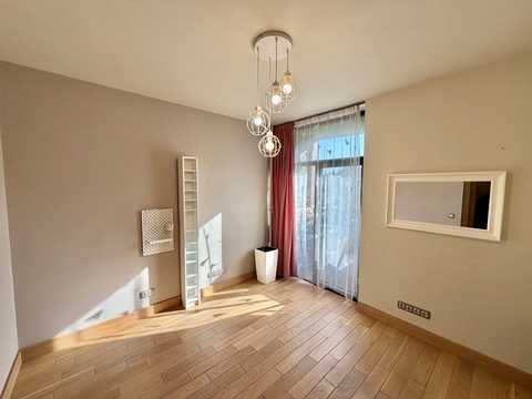 квартира за адресою Мисливська вул., 13
