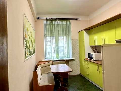 квартира за адресою Велика Васильківська вул. (Червоноармійська), 132