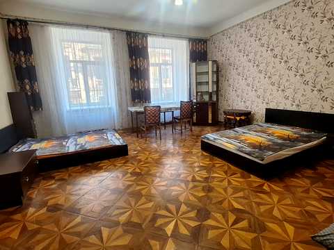 квартира по адресу Гетьмана Дорошенко ул. (Жовтневая), 22