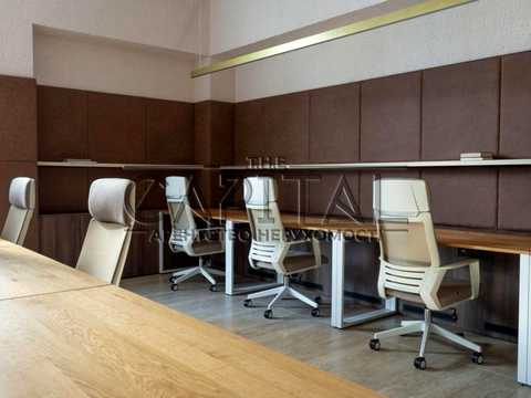 коммерческая по адресу Жилянская ул., 59