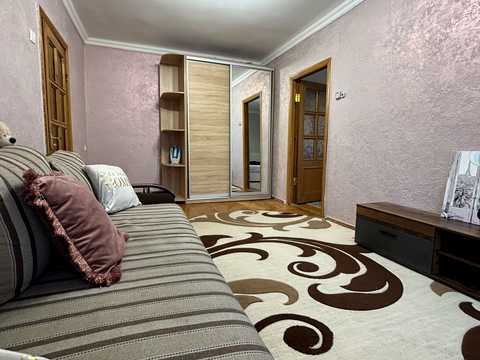 квартира за адресою Павла Чубинського вул. (Крупської), 10