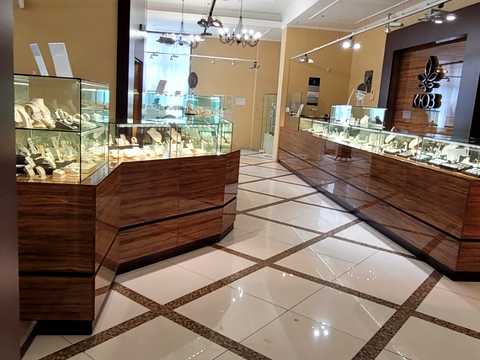 комерційна за адресою Солом'янська вул., 15-А