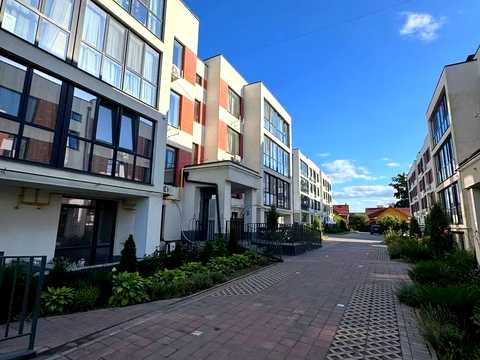 квартира по адресу Молодіжна ул., 11/4