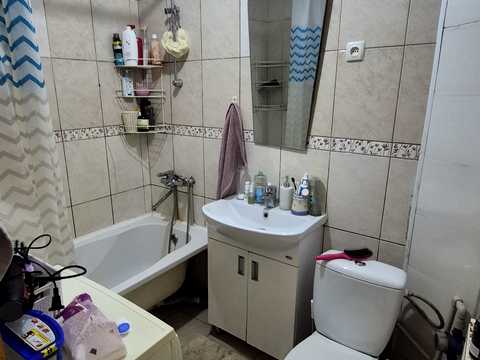 квартира за адресою Карпатська вул., 6