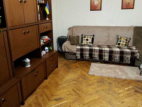 кімната за адресою Срібнокільська вул., 14