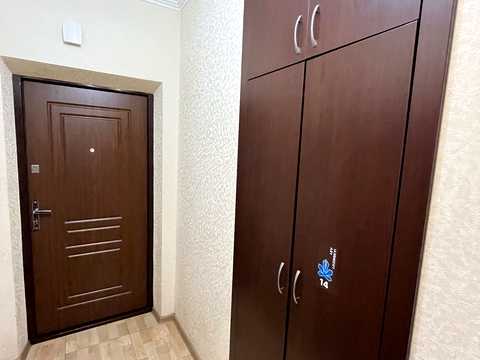 квартира за адресою Василя Симоненка вул., 5