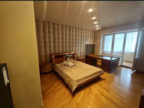 квартира по адресу Педагогическая ул., 27